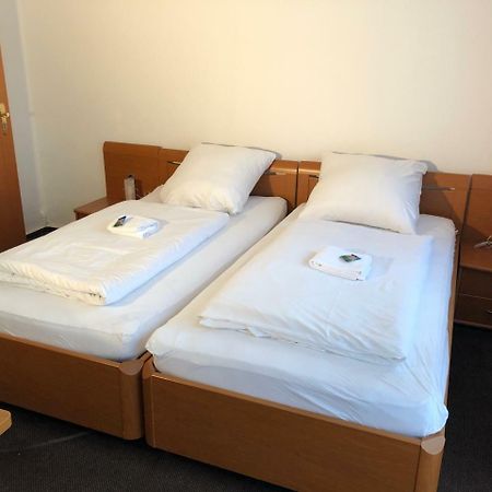 Hotel Mivano Lehrte Zewnętrze zdjęcie